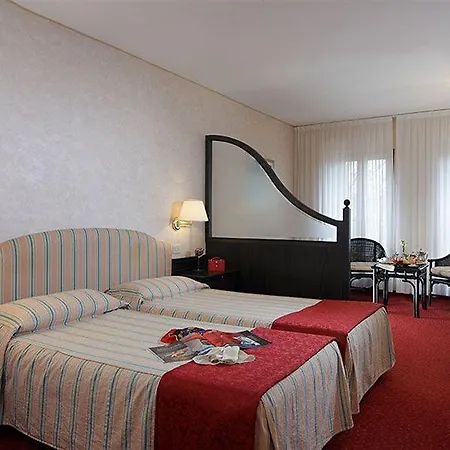 Ξενοδοχείο Hannover 4*